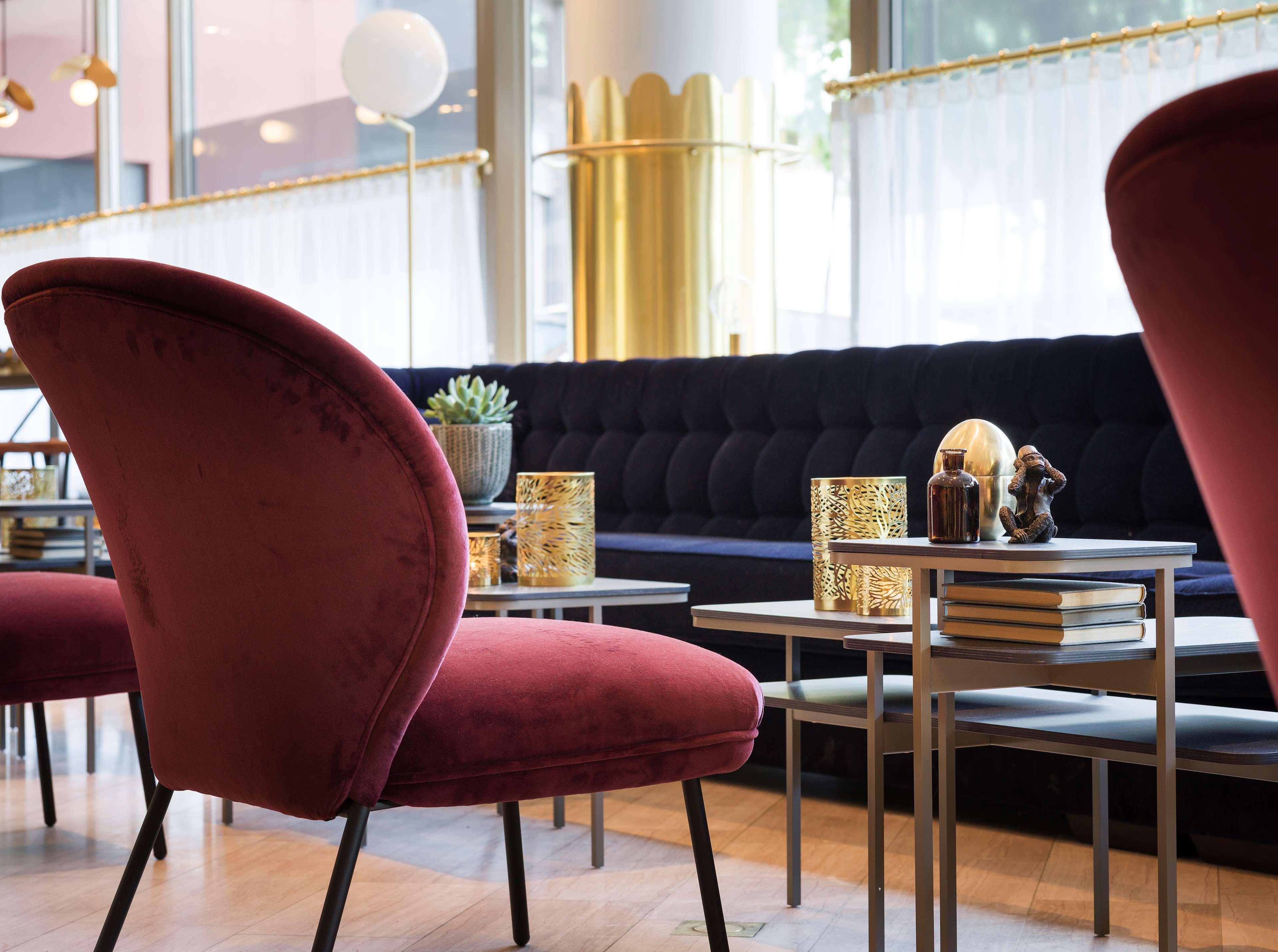 Scandic Grand Hotel Эребру Экстерьер фото